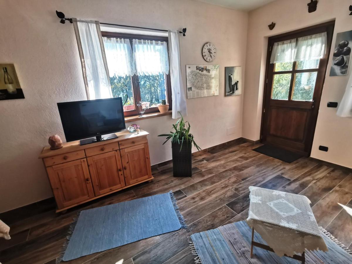 Casa Bella Vista Leilighet Villar San Costanzo Eksteriør bilde